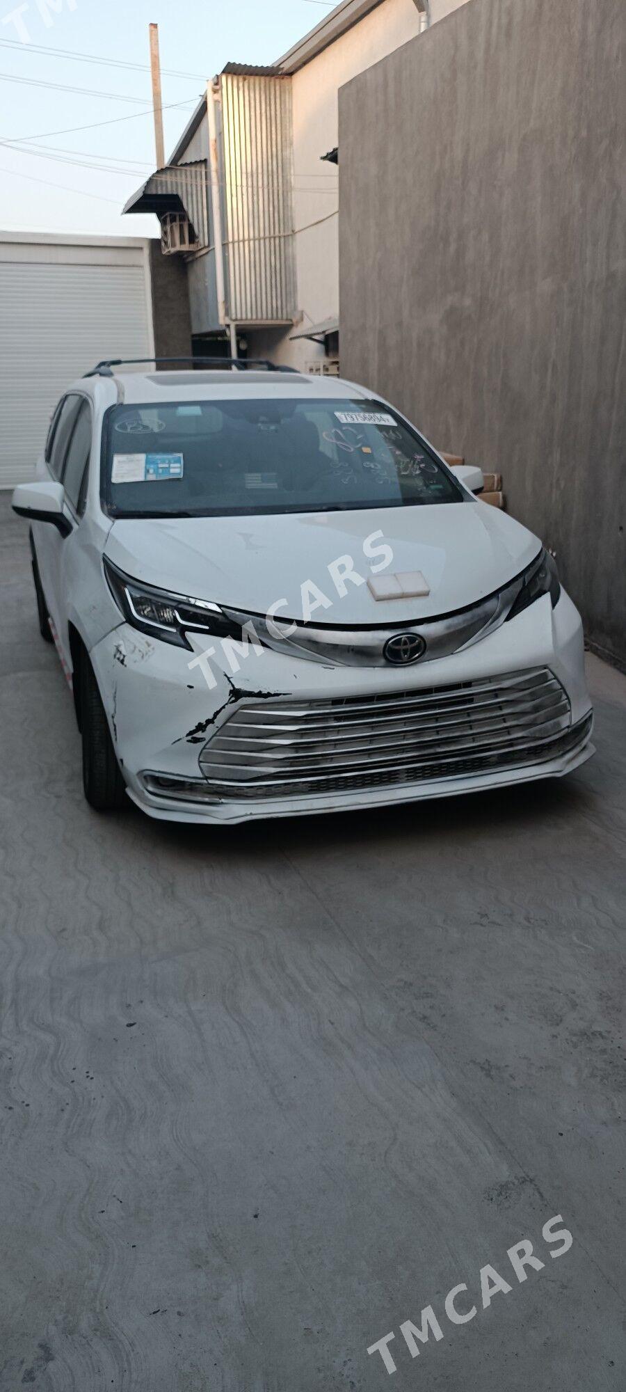 Toyota Sienna 2022 - 490 000 TMT - Mary - img 2