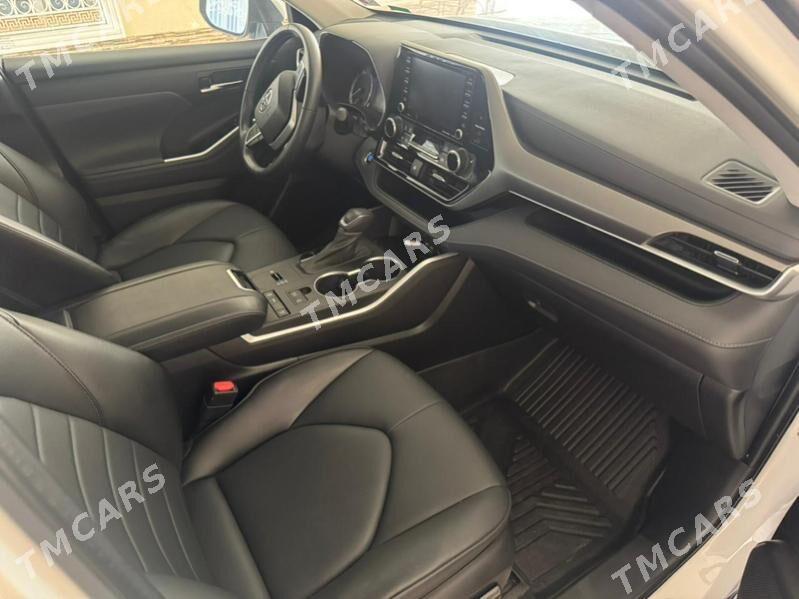 Toyota Highlander 2022 - 630 000 TMT - Balkanabat - img 2