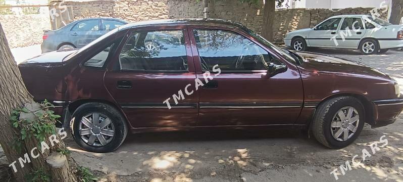 Opel Vectra 1990 - 26 000 TMT - Köýtendag - img 3