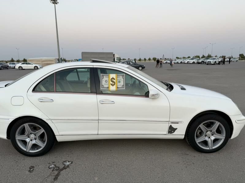 Mercedes-Benz C-Class 2003 - 95 000 TMT - Türkmenabat - img 9