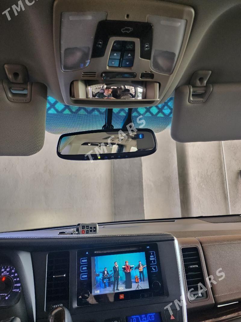 Toyota Sienna 2017 - 423 000 TMT - Aşgabat - img 9