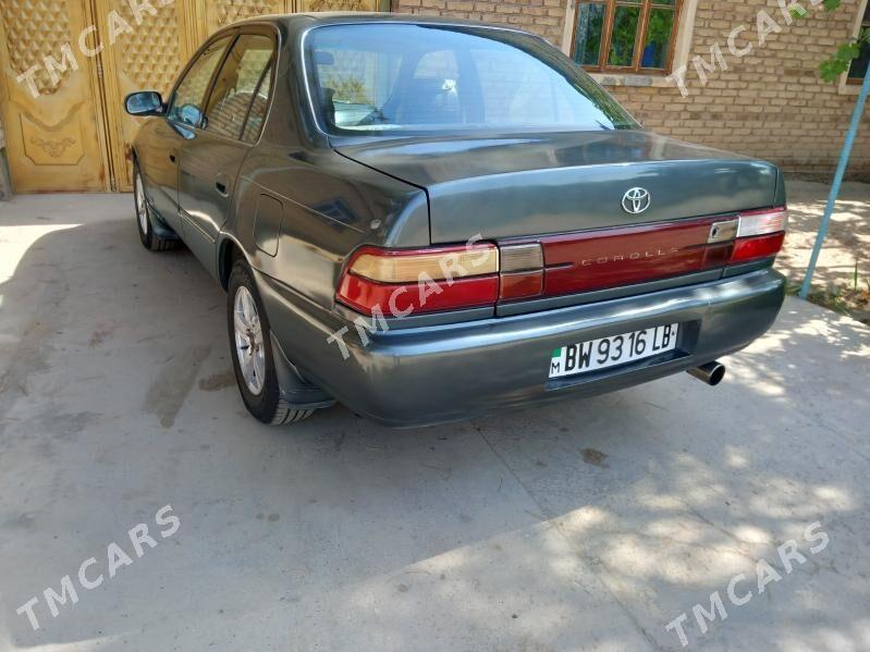 Toyota Corolla 1993 - 50 000 TMT - Дянев - img 3