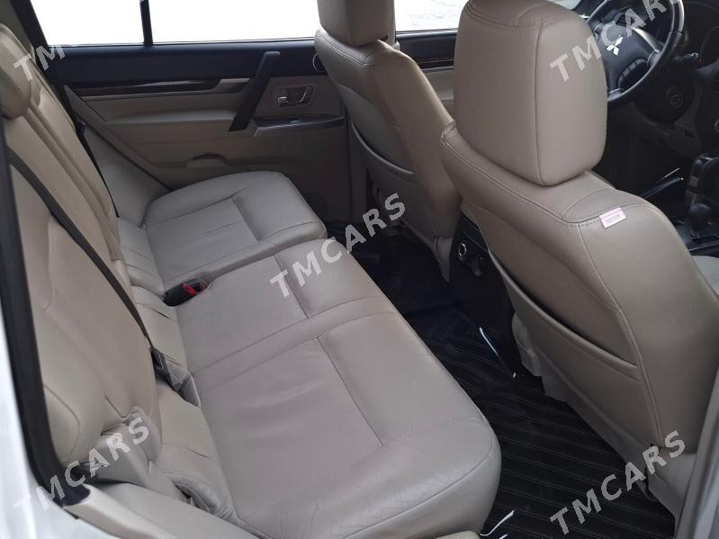 Mitsubishi Pajero 2014 - 285 000 TMT - Aşgabat - img 9