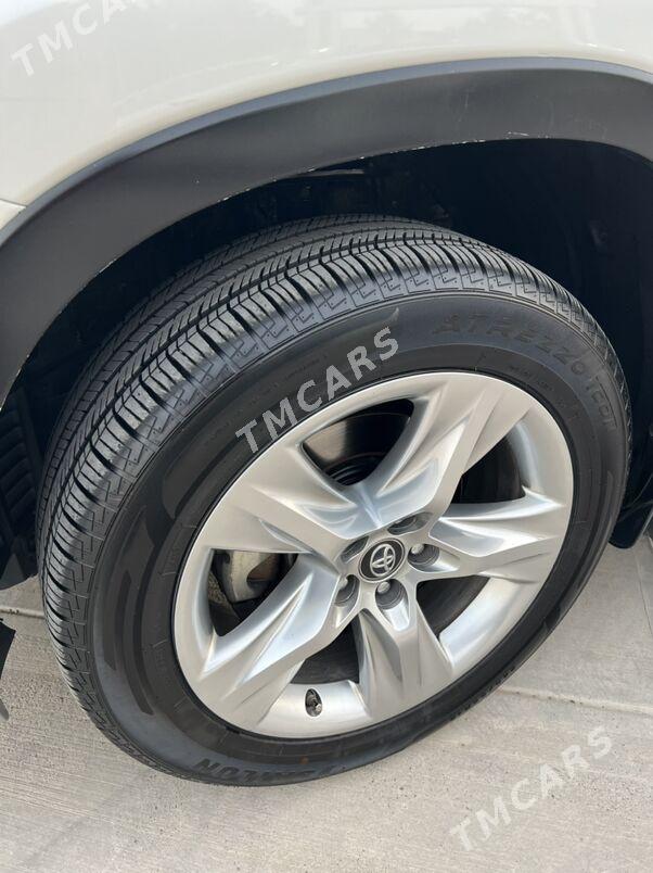 Toyota Highlander 2016 - 390 000 TMT - Aşgabat - img 5