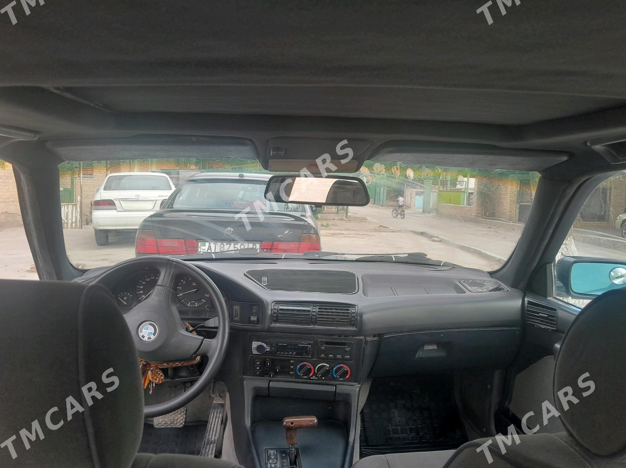 BMW 520 1990 - 42 000 TMT - Türkmenabat - img 5