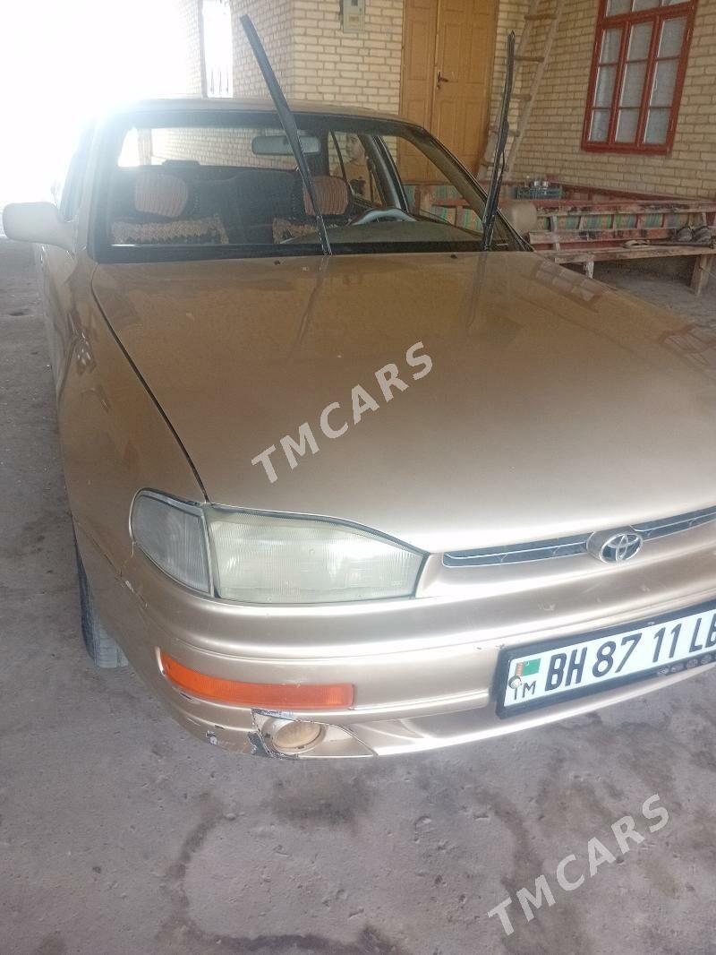 Toyota Camry 1994 - 80 000 TMT - Çärjew - img 6