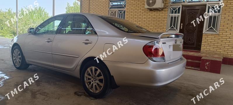 Toyota Camry 2004 - 135 000 TMT - Мары - img 3