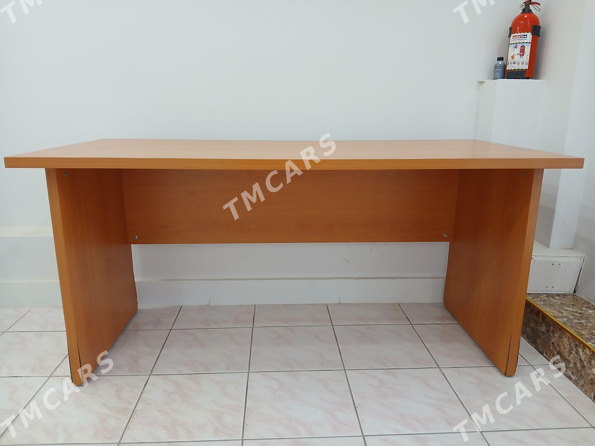 Uly stol - Aşgabat - img 3