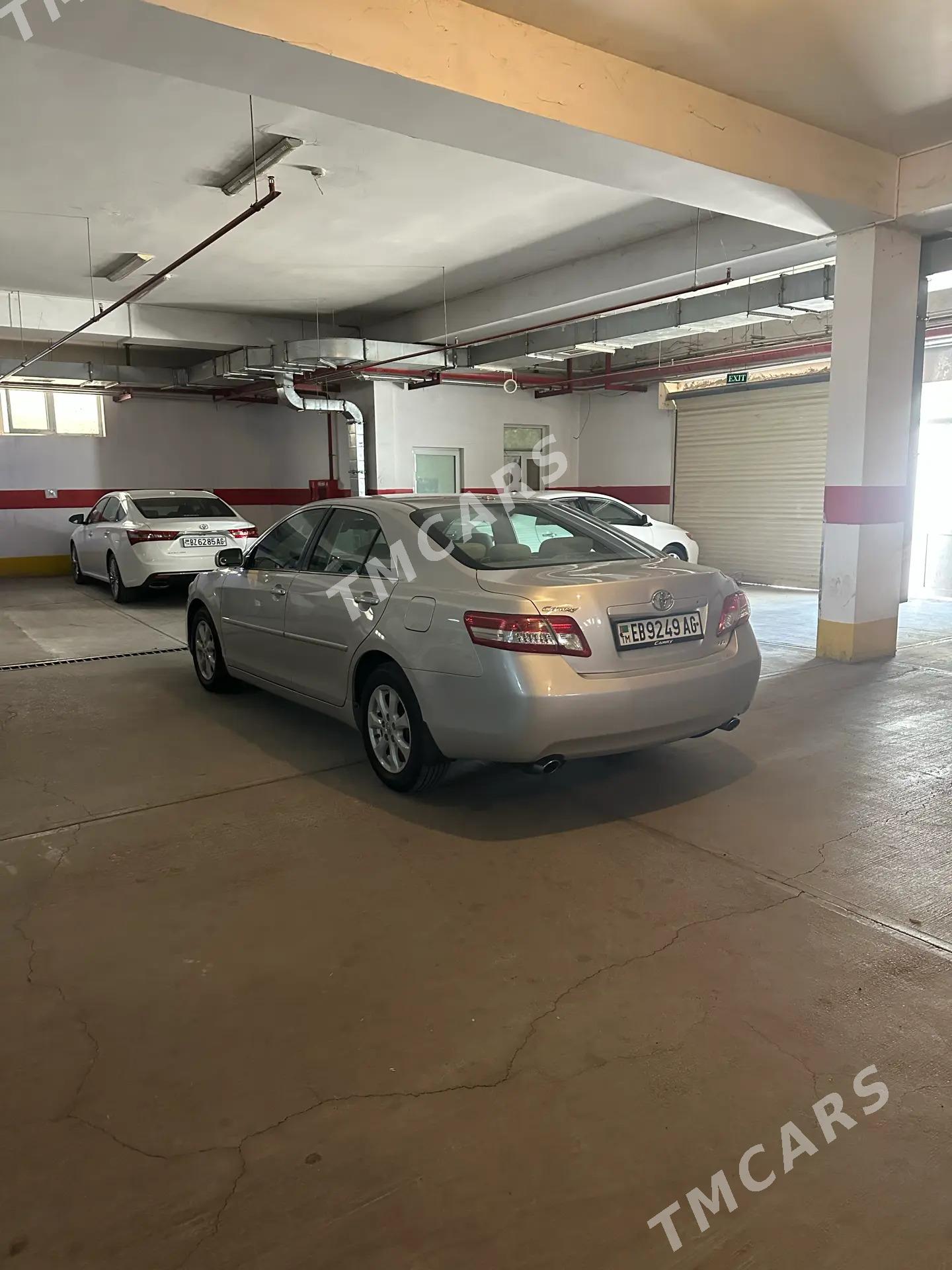 Toyota Camry 2010 - 220 000 TMT - Ашхабад - img 4