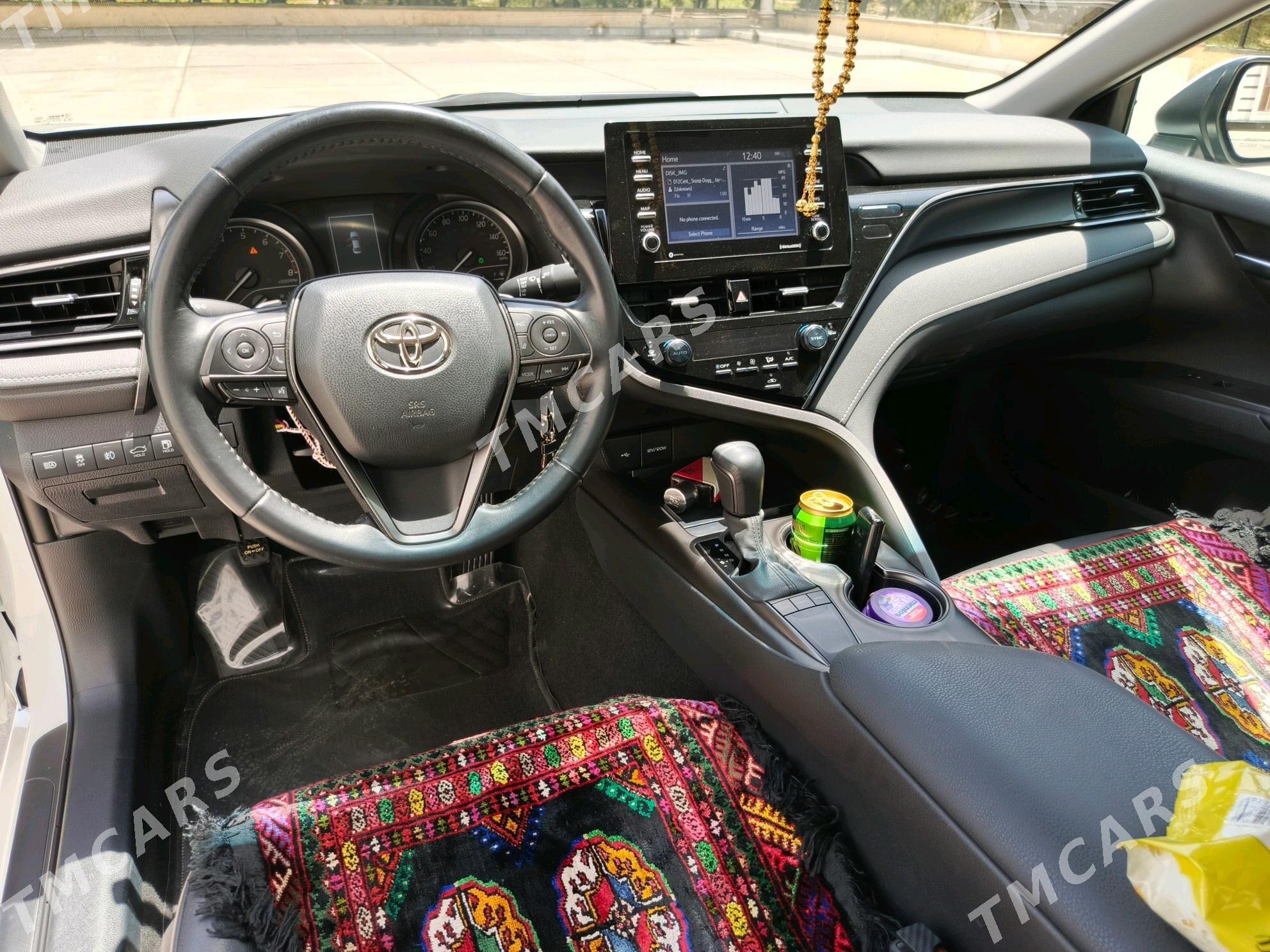 Toyota Camry 2022 - 300 000 TMT - Ашхабад - img 3
