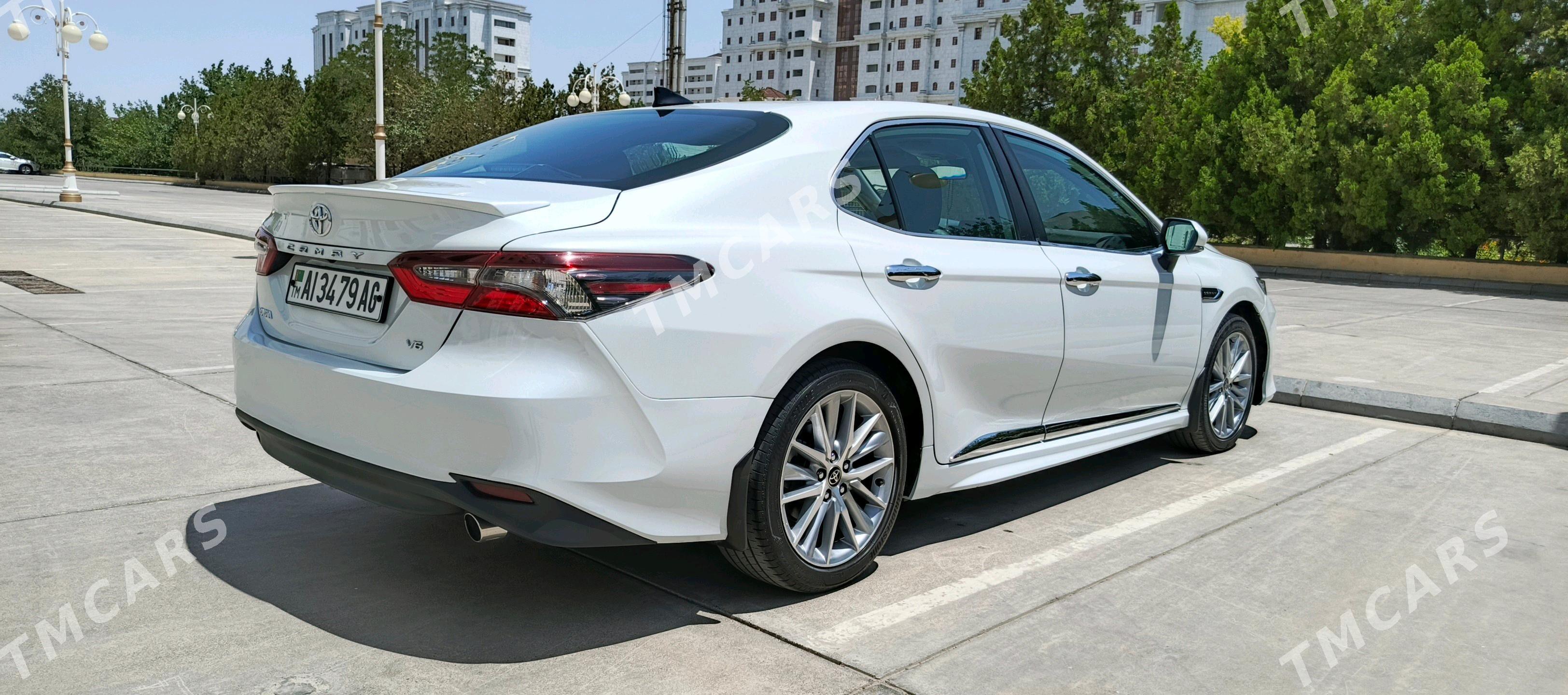 Toyota Camry 2022 - 300 000 TMT - Ашхабад - img 2