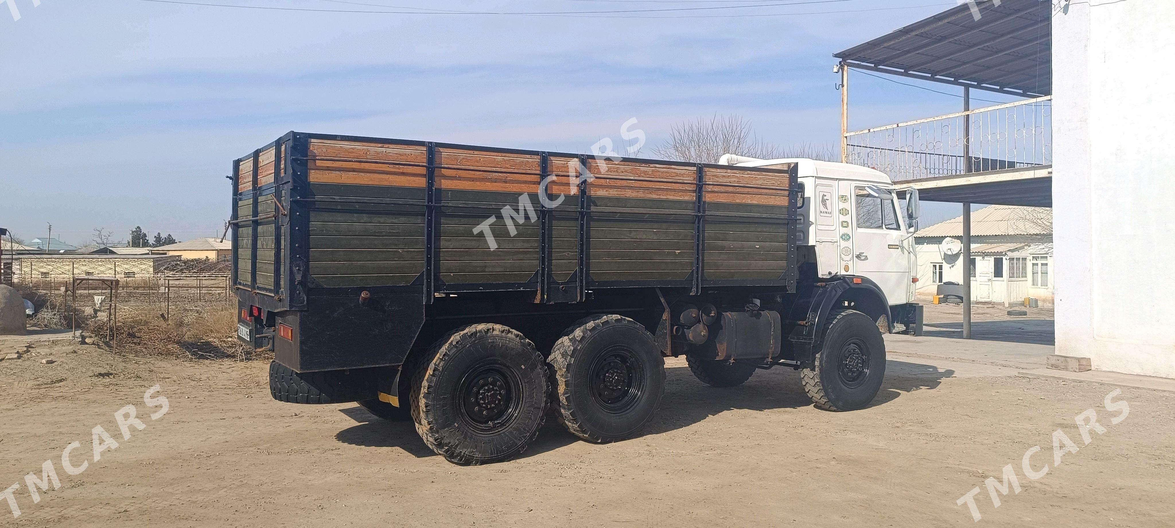 Kamaz 4310 2010 - 350 000 TMT - Мургап - img 5