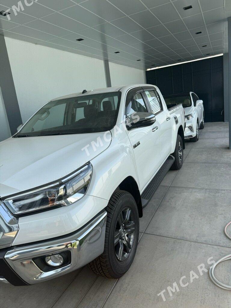 Toyota Hilux 2025 - 680 000 TMT - Gökje - img 4