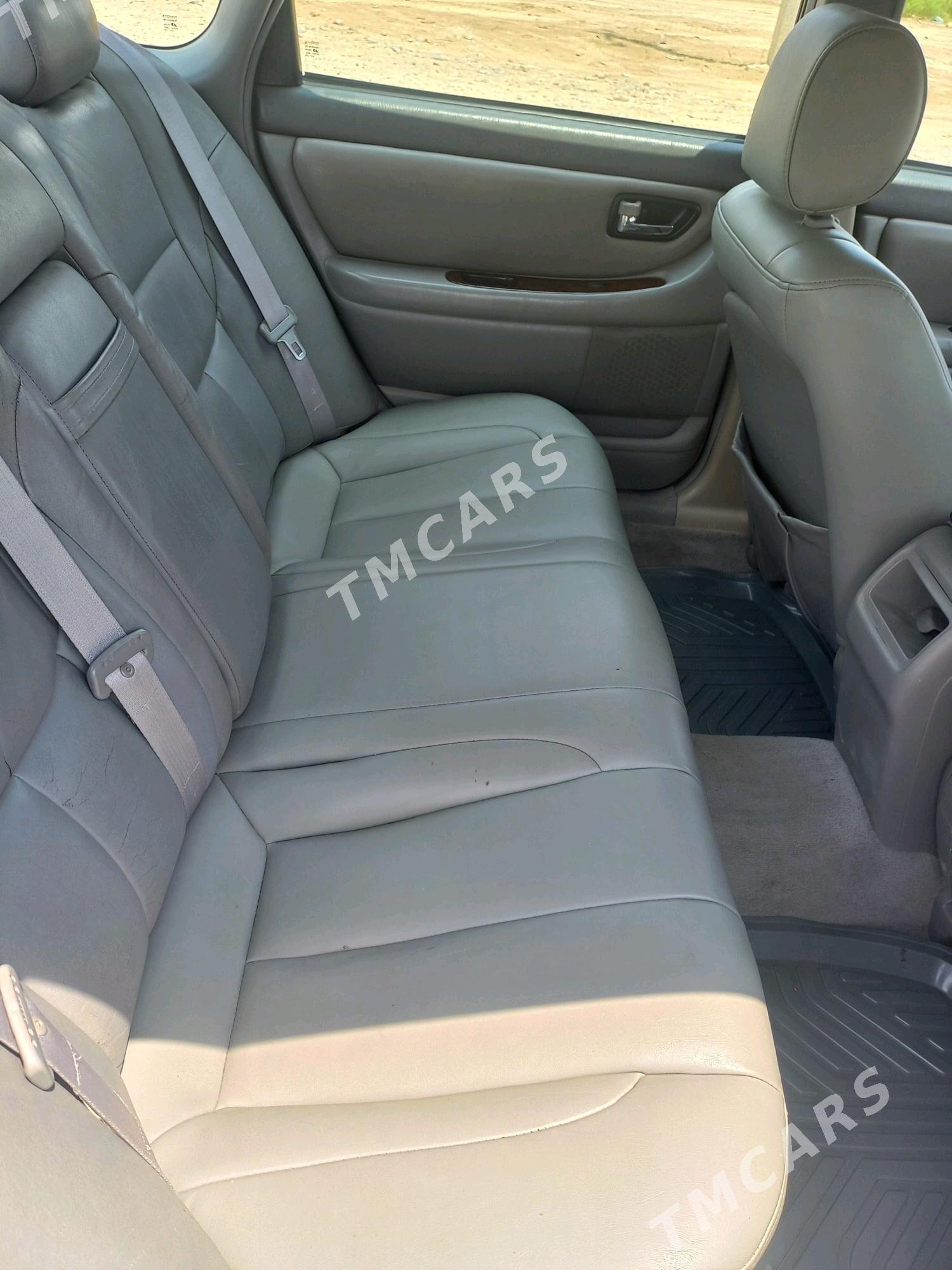 Toyota Avalon 2000 - 180 000 TMT - Mary - img 8