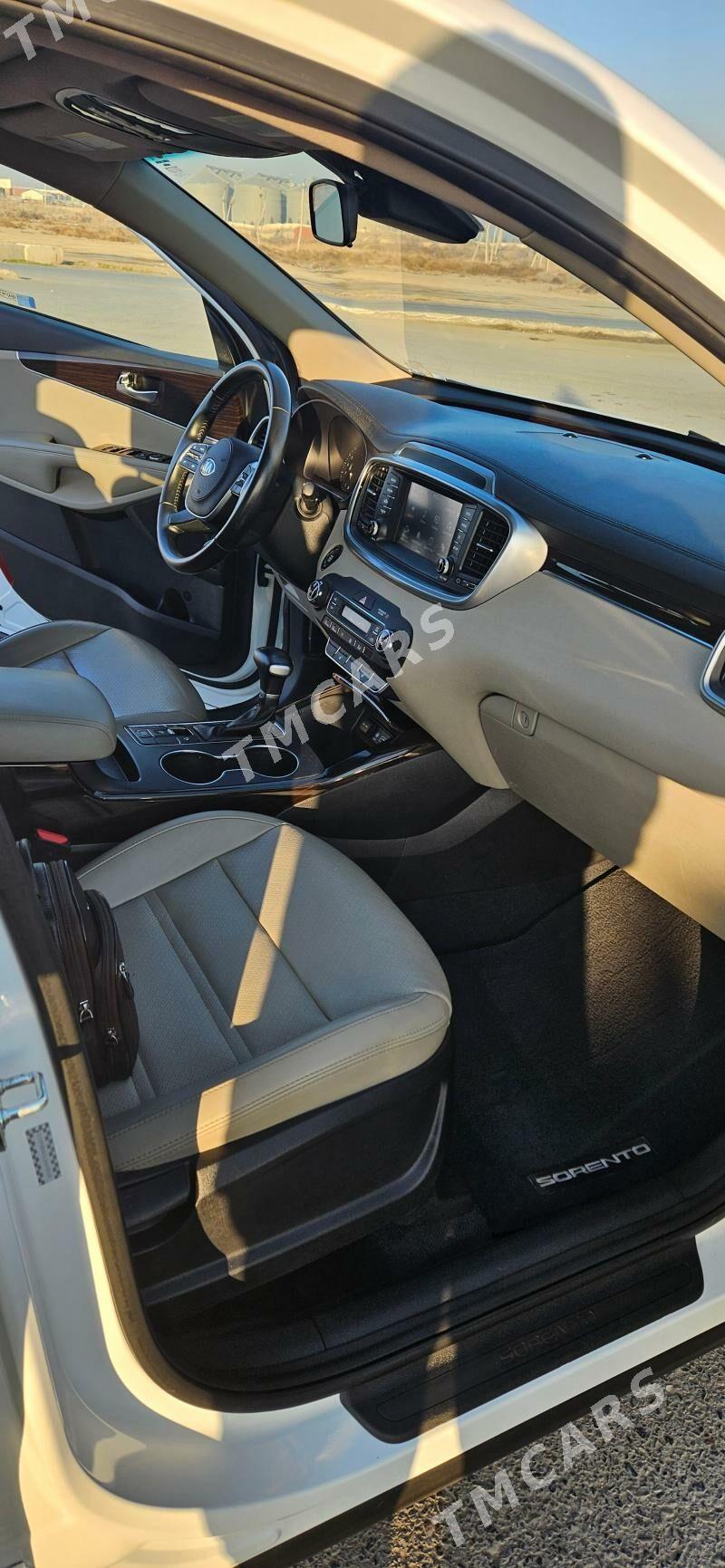 Kia Sorento 2020 - 360 000 TMT - Türkmenabat - img 6