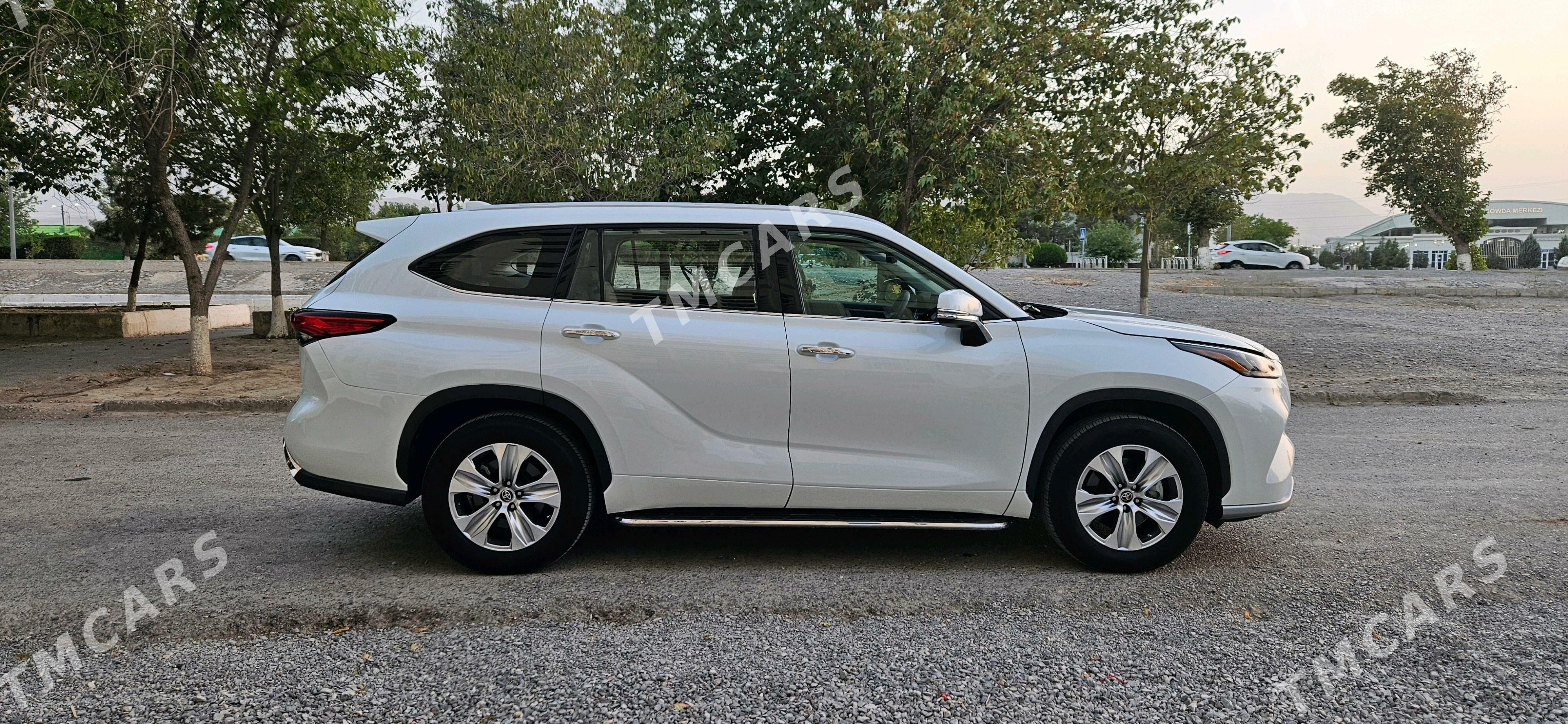 Toyota Highlander 2022 - 640 000 TMT - Ашхабад - img 7