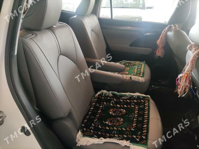 Toyota Highlander 2021 - 690 000 TMT - Aşgabat - img 6