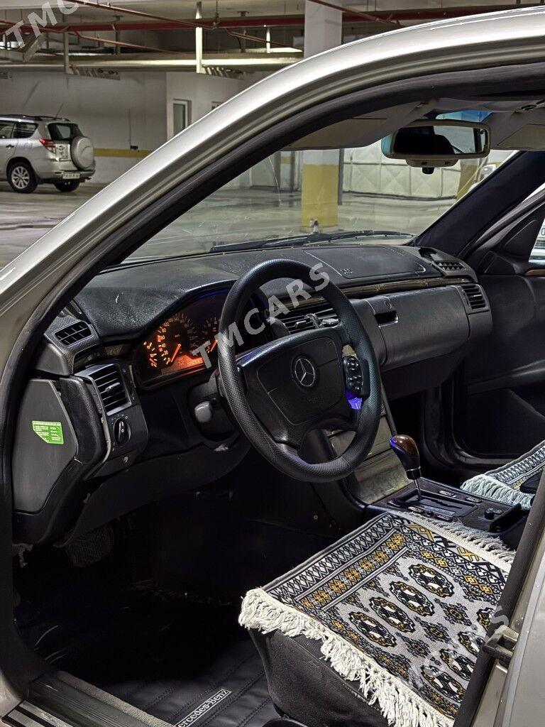 Mercedes-Benz E320 1996 - 75 000 TMT - Ашхабад - img 2