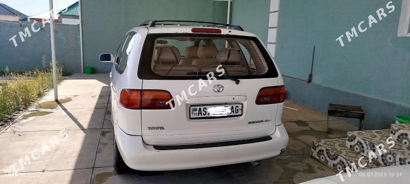 Toyota Sienna 2000 - 175 000 TMT - Büzmeýin GRES - img 7