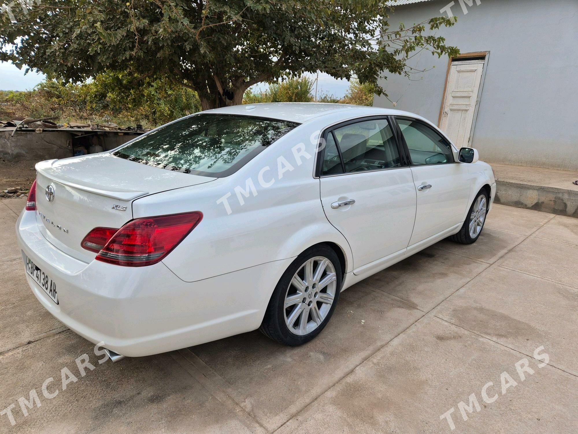 Toyota Avalon 2009 - 185 000 TMT - Бабадайхан - img 2