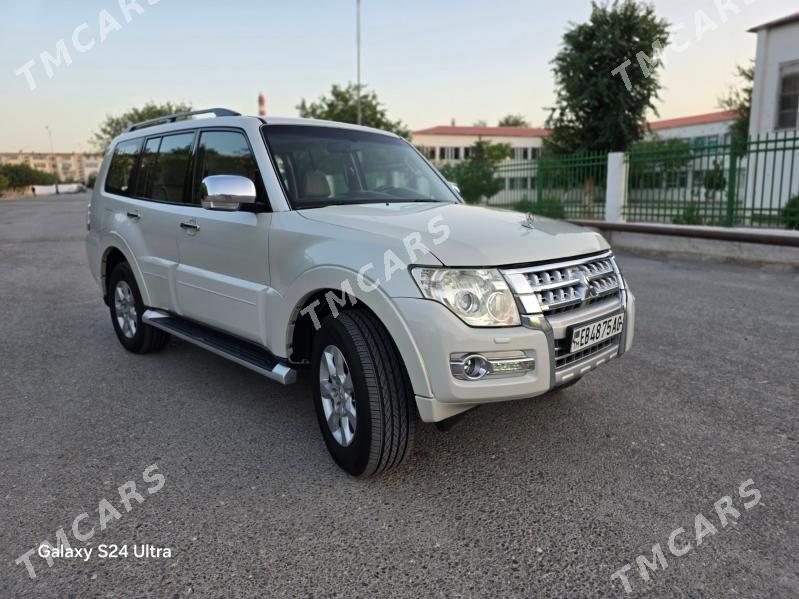Mitsubishi Pajero 2015 - 305 000 TMT - Aşgabat - img 2