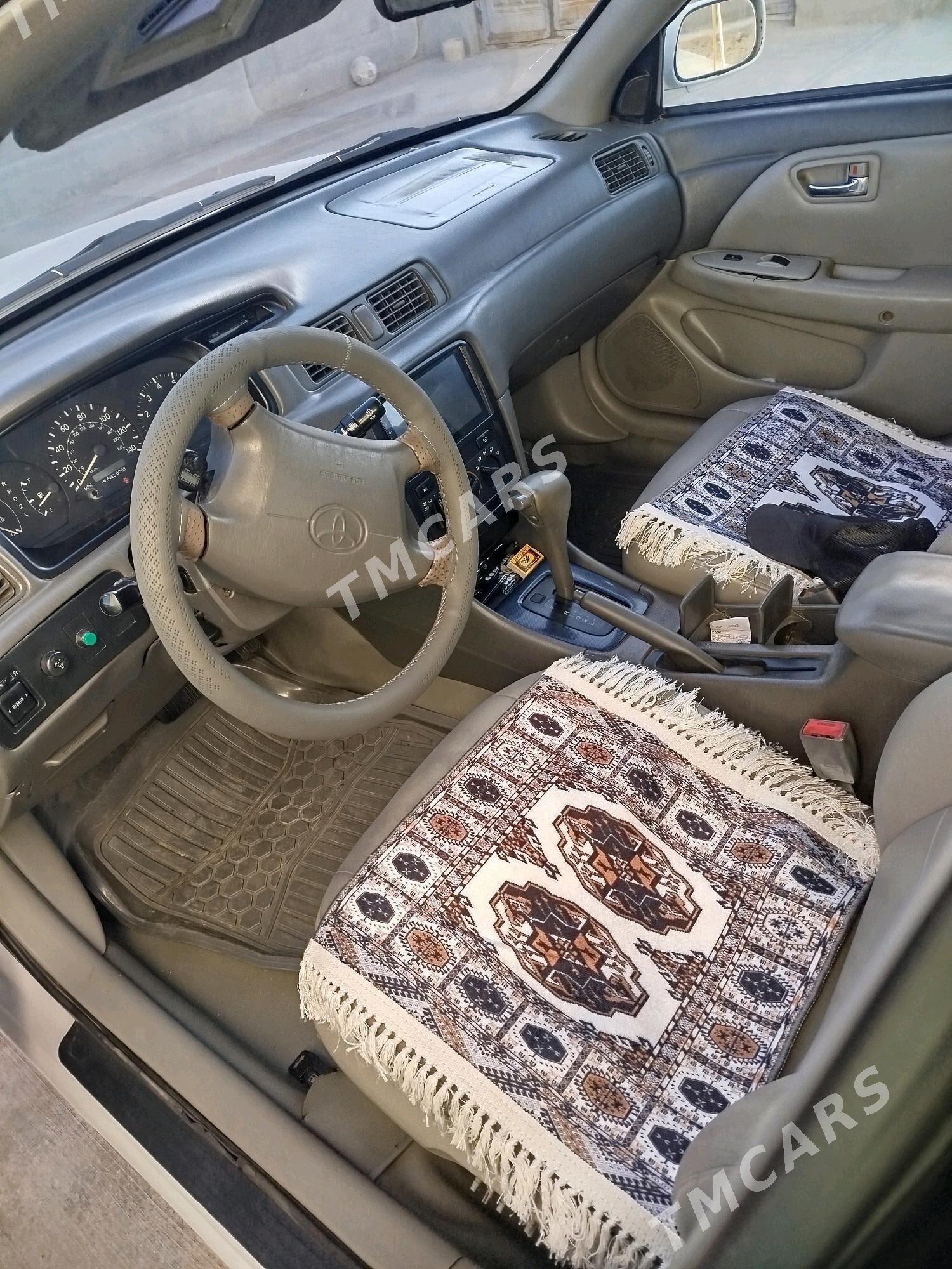 Toyota Camry 2000 - 155 000 TMT - Дашогуз - img 5