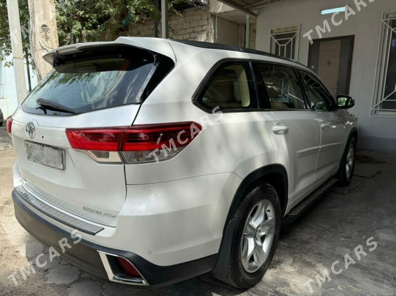 Toyota Highlander 2018 - 515 000 TMT - Türkmenbaşy - img 2