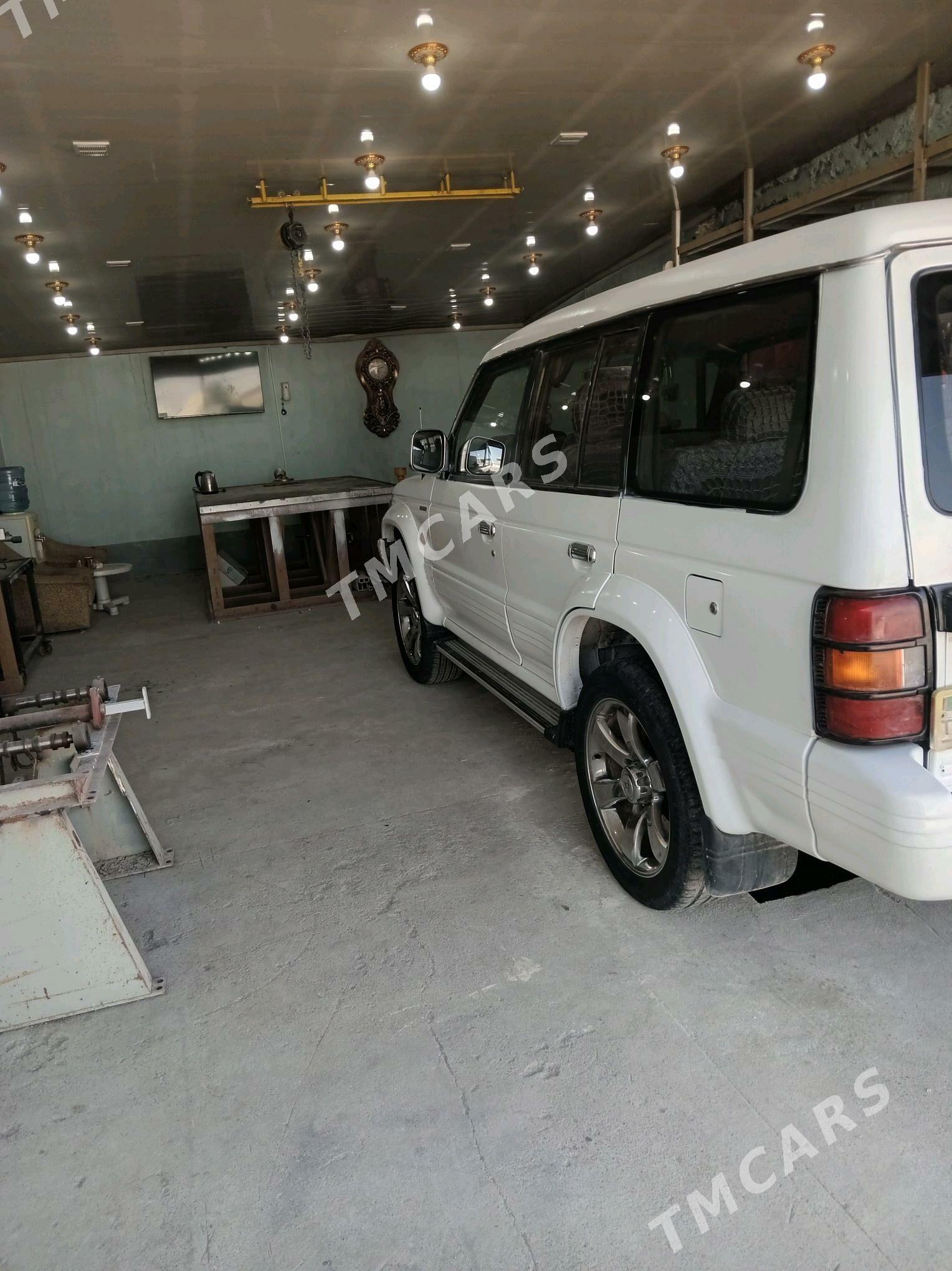 Mitsubishi Pajero 1993 - 45 000 TMT - Gökdepe - img 3