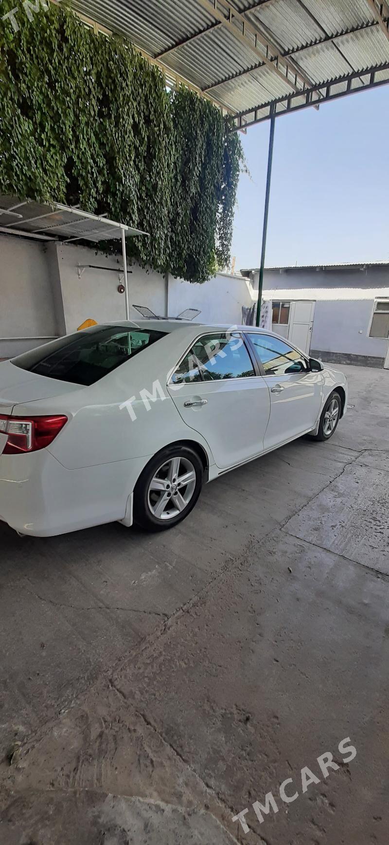 Toyota Camry 2013 - 215 000 TMT - Gagarin köç, köne Howa menzili - img 3