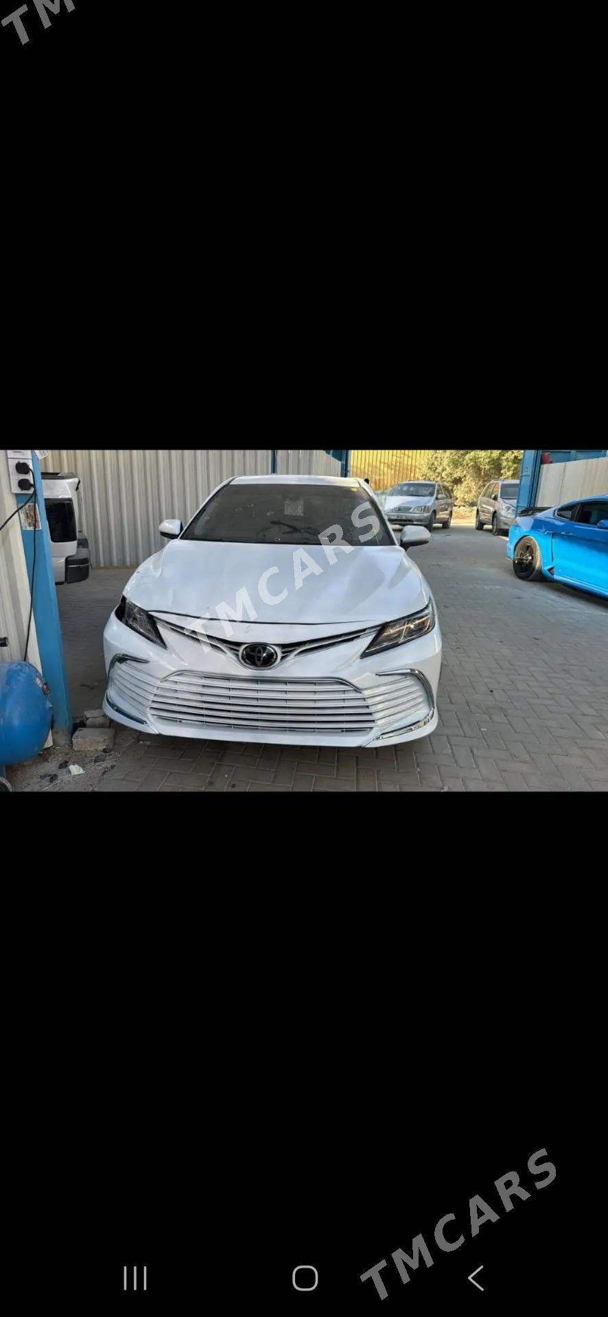 Toyota Camry 2022 - 265 000 TMT - Parahat 4 - img 2