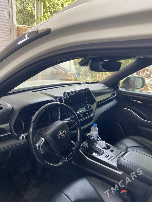 Toyota Highlander 2020 - 480 000 TMT - Türkmenabat - img 3