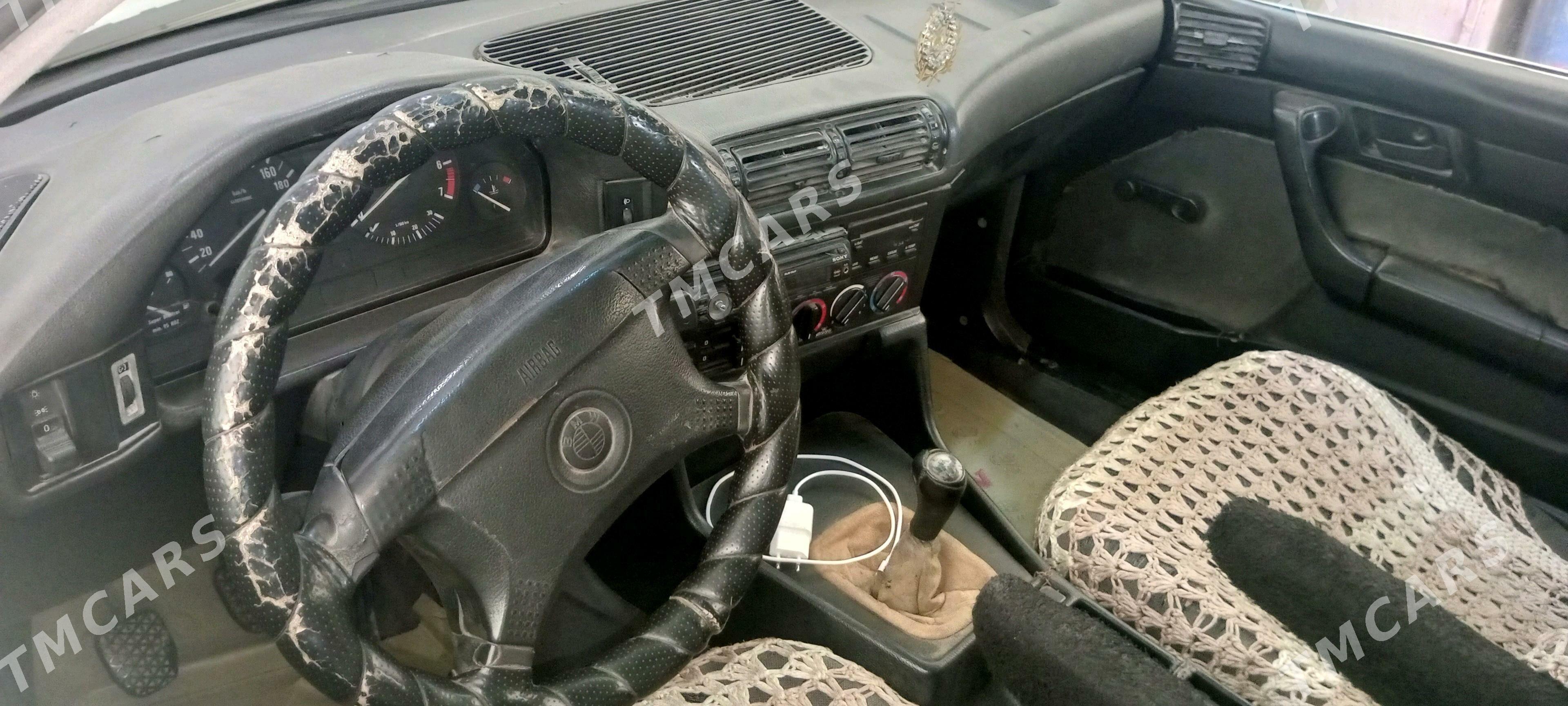 BMW 520 1991 - 40 000 TMT - Mary - img 3