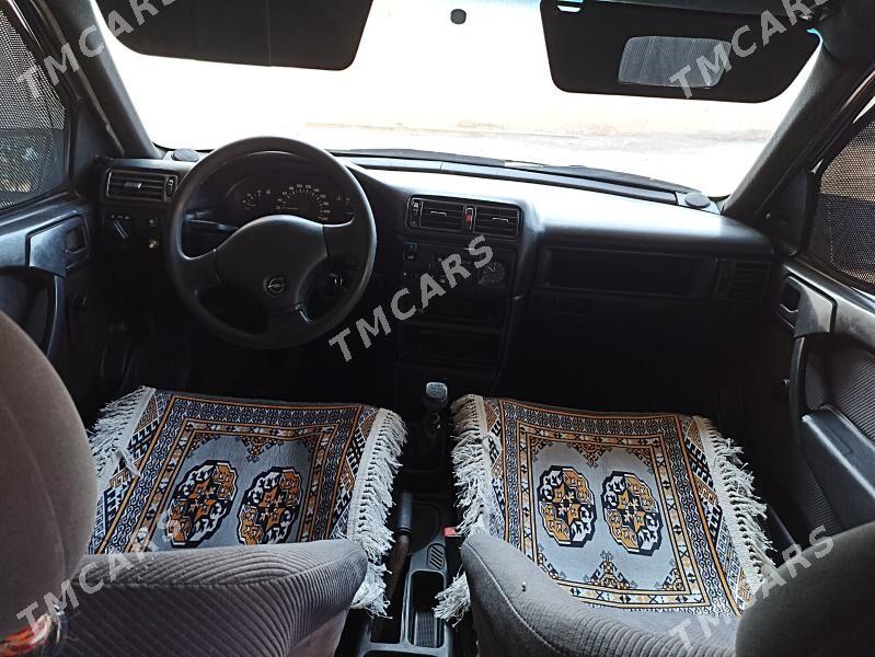 Opel Vectra 1992 - 38 000 TMT - Gubadag - img 2