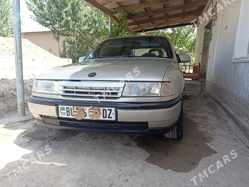 Opel Vectra 1992 - 38 000 TMT - Gubadag - img 4