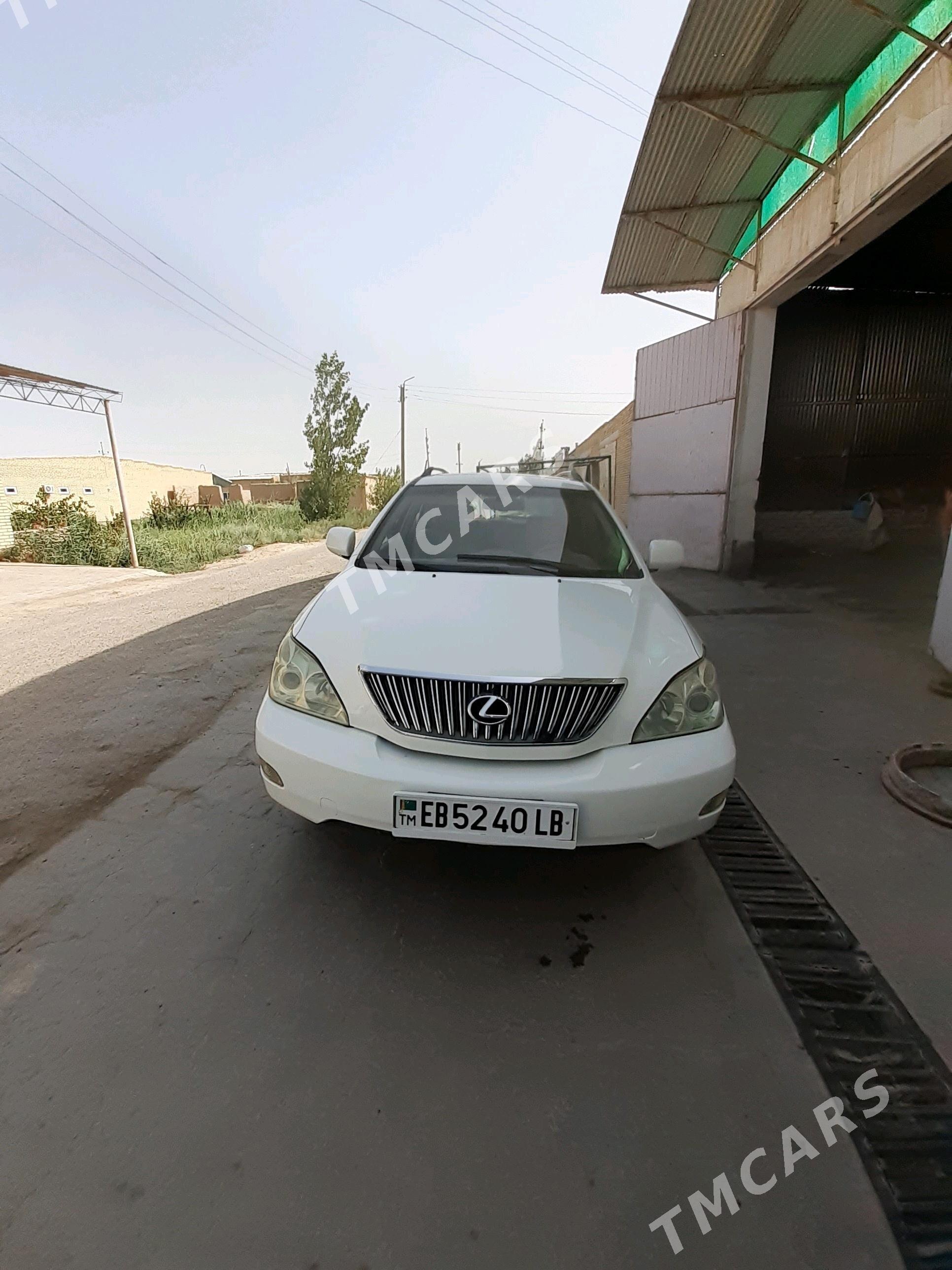 Lexus RX 330 2004 - 240 000 TMT - Çärjew - img 9