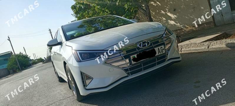 Hyundai Elantra 2019 - 225 000 TMT - Бузмеин - img 7