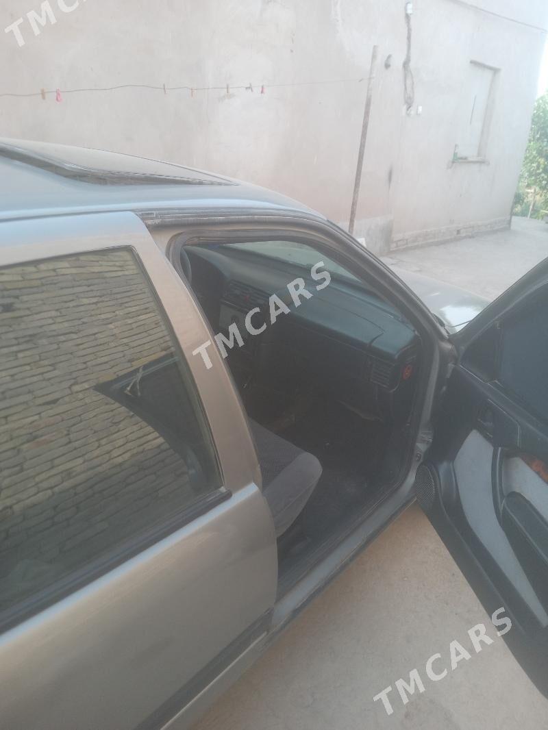 Opel Vectra 1995 - 42 000 TMT - Шабатский этрап - img 2