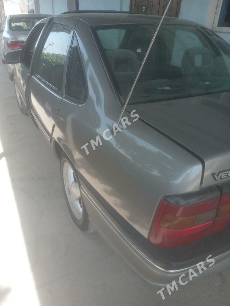 Opel Vectra 1995 - 42 000 TMT - Шабатский этрап - img 3
