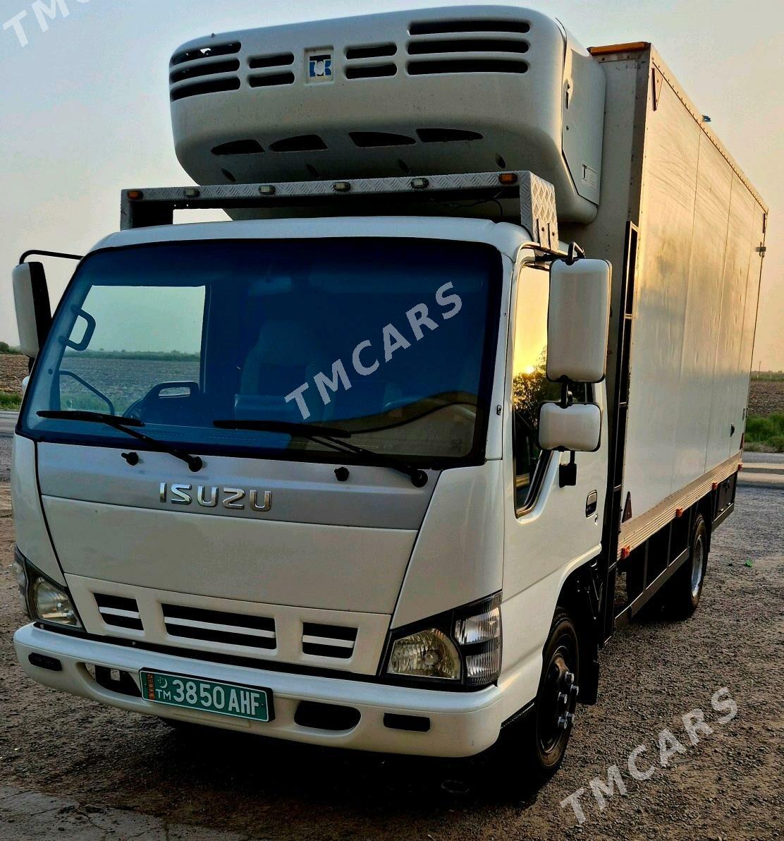 Isuzu Elf 2006 - 320 000 TMT - Howdan "W" - img 1