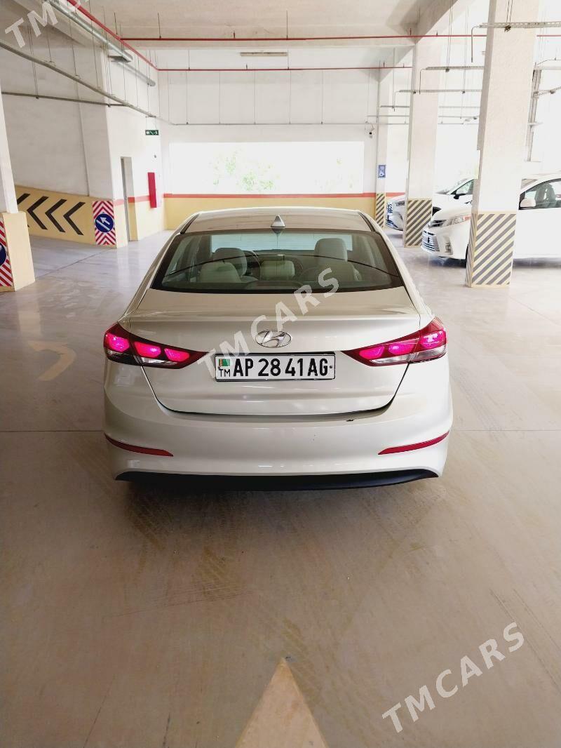 Hyundai Elantra 2018 - 210 000 TMT - Aşgabat - img 1