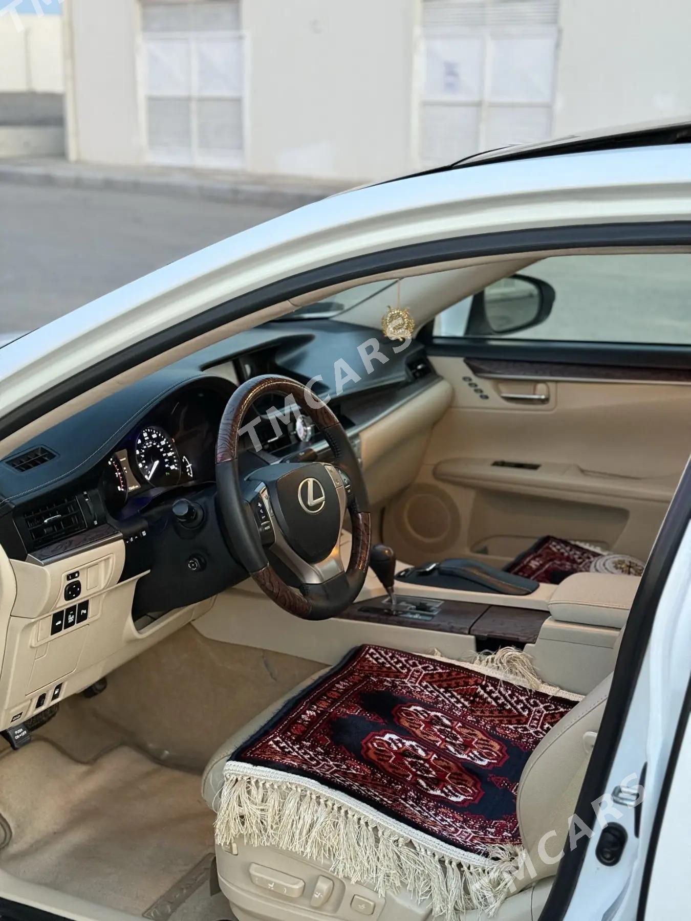 Lexus ES 2014 - 386 000 TMT - Чарджоу - img 3