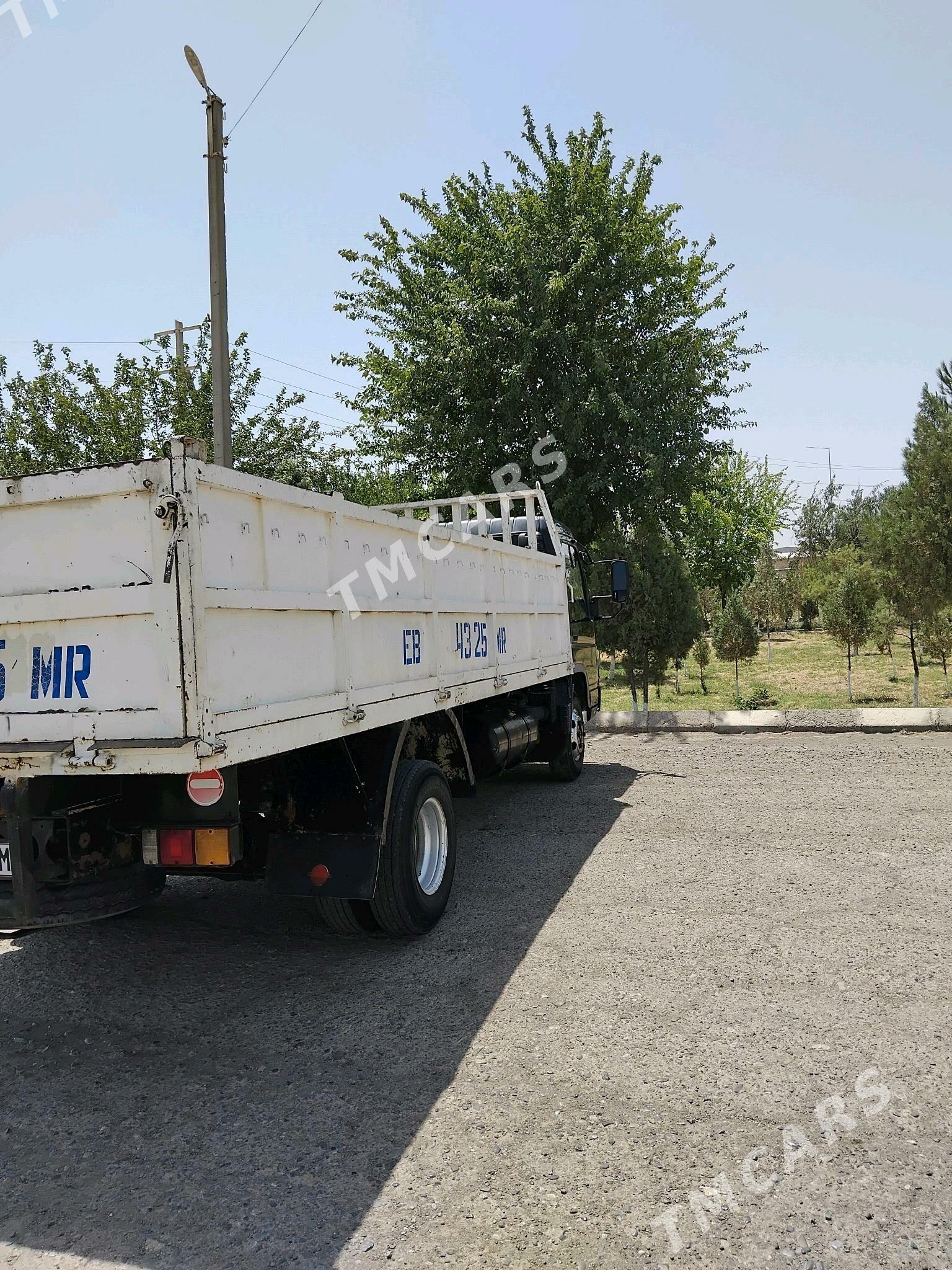 Mitsubishi Fuso 2009 - 330 000 TMT - Байрамали - img 4