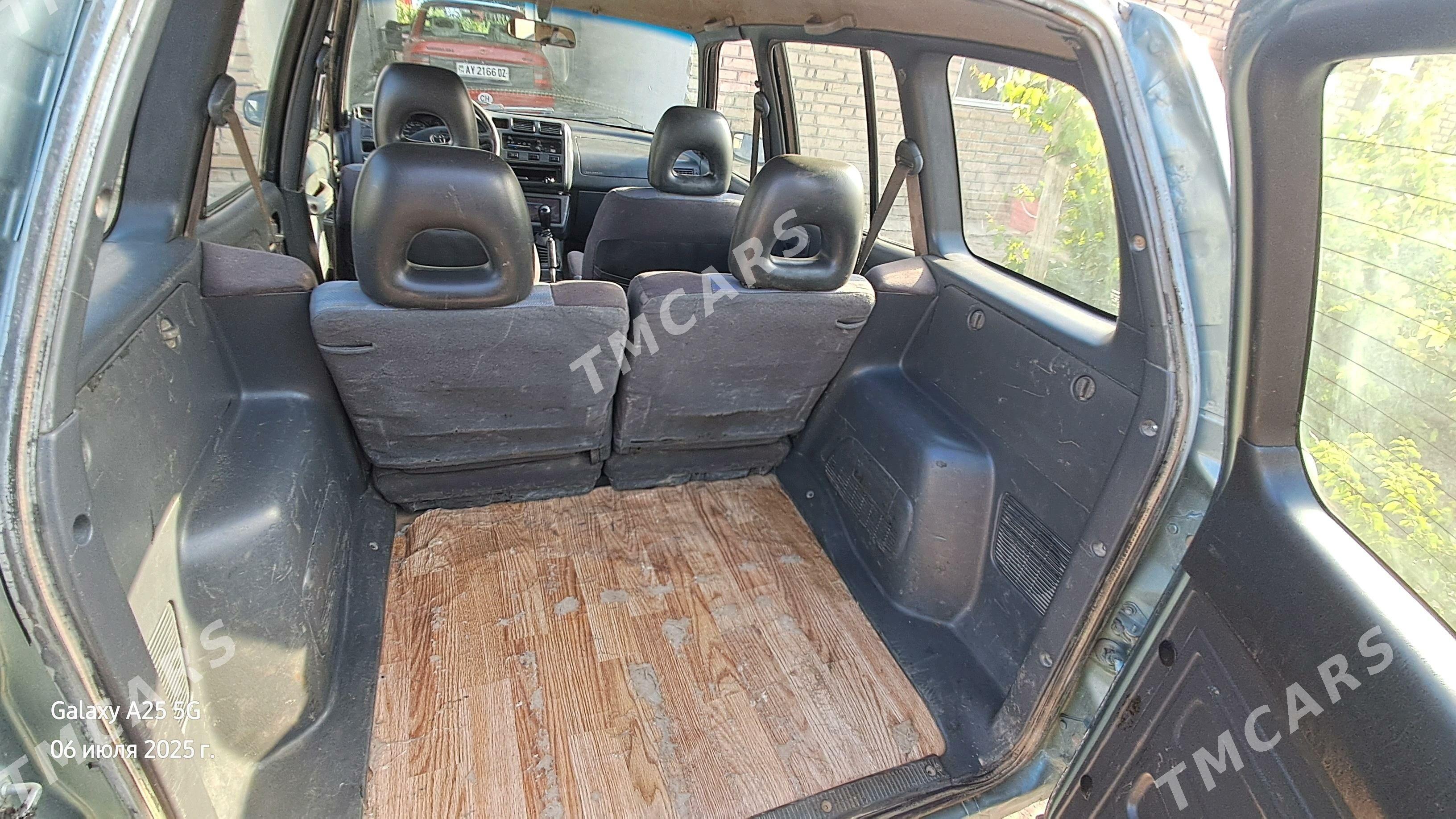 Toyota RAV4 1995 - 55 000 TMT - Şabat etr. - img 7