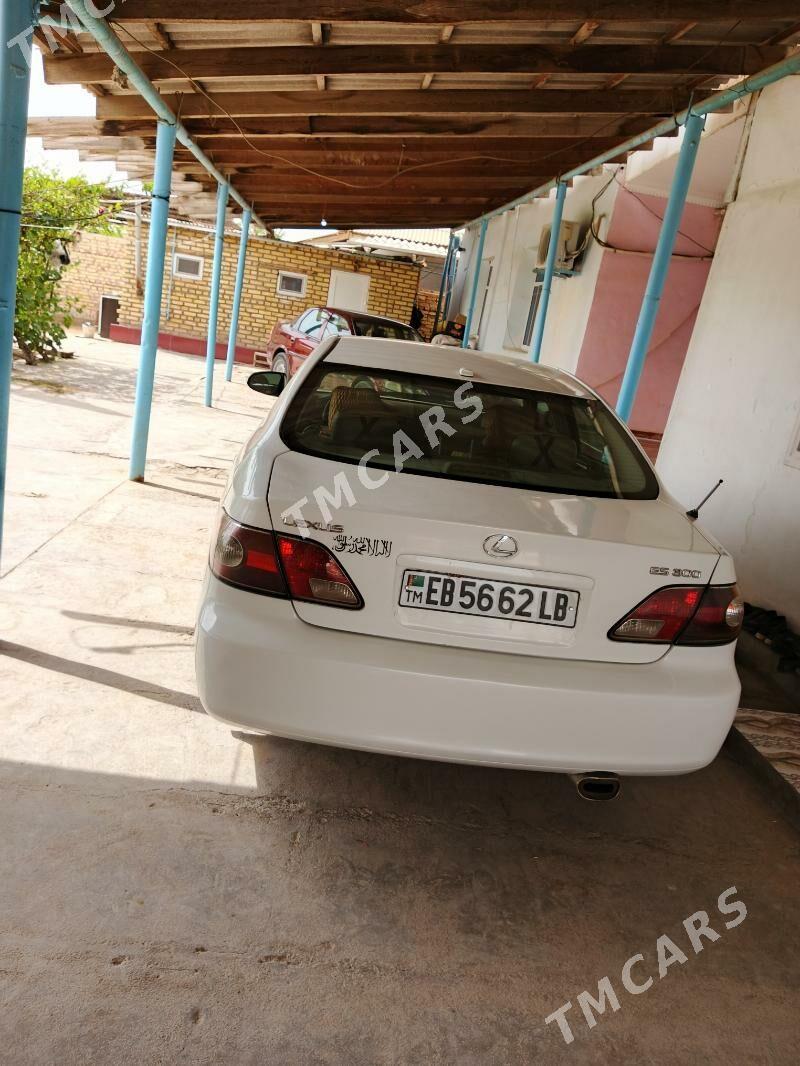 Lexus ES 300 2002 - 160 000 TMT - Дарганата - img 3