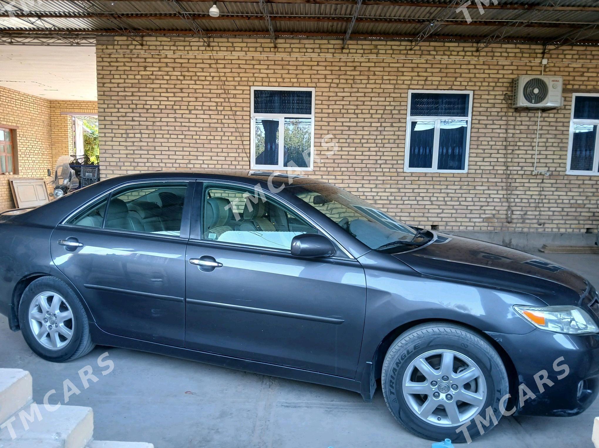 Toyota Camry 2009 - 175 000 TMT - Дянев - img 4