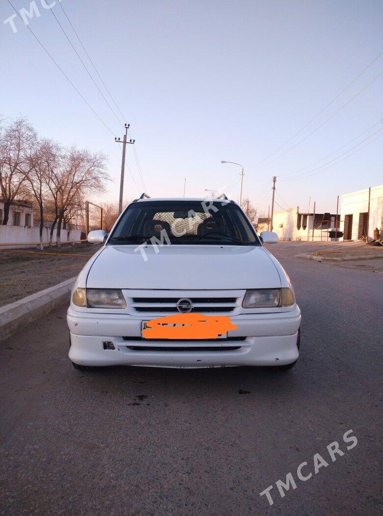 Opel Astra 1993 - 35 000 TMT - Газаджак - img 2
