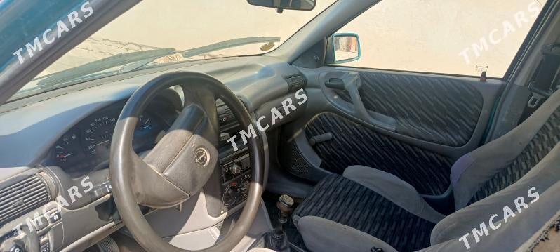 Opel Vectra 1994 - 35 000 TMT - Köneürgenç - img 5