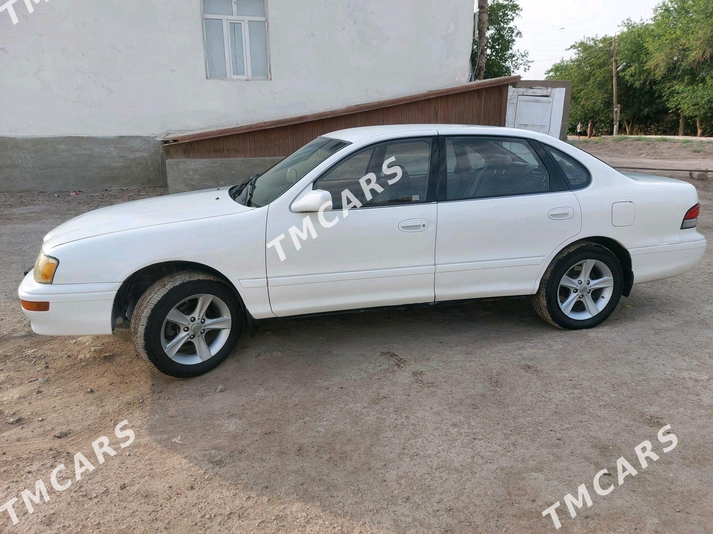 Toyota Avalon 1996 - 105 000 TMT - Гурбансолтан Едже - img 4