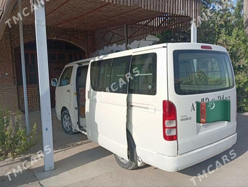 Toyota Hiace 2008 - 250 000 TMT - Akdepe - img 4