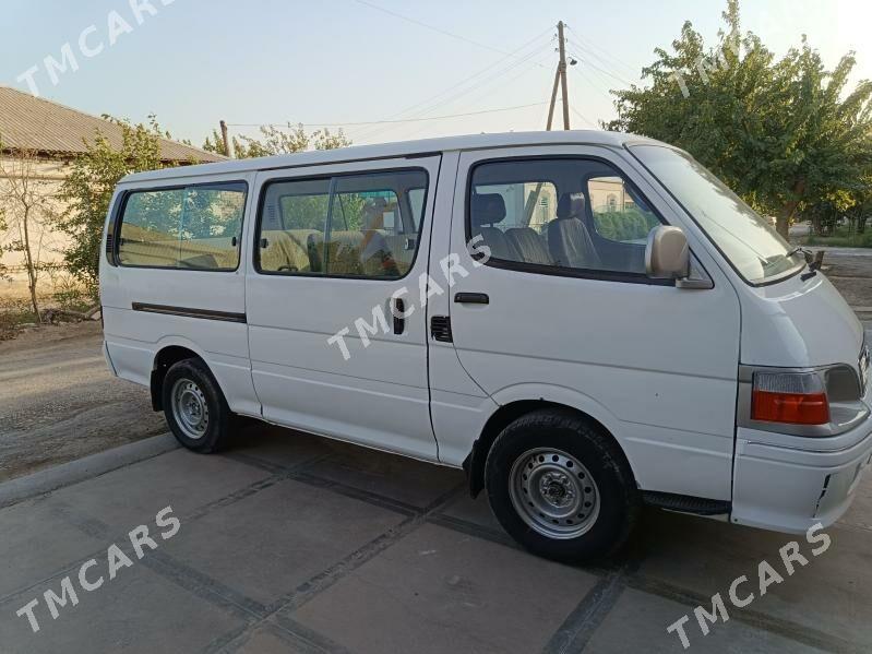 Toyota Hiace 2001 - 95 000 TMT - Mary - img 4